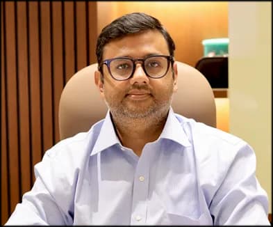 Vinit Agarwal Founder and visionary behind Esmero